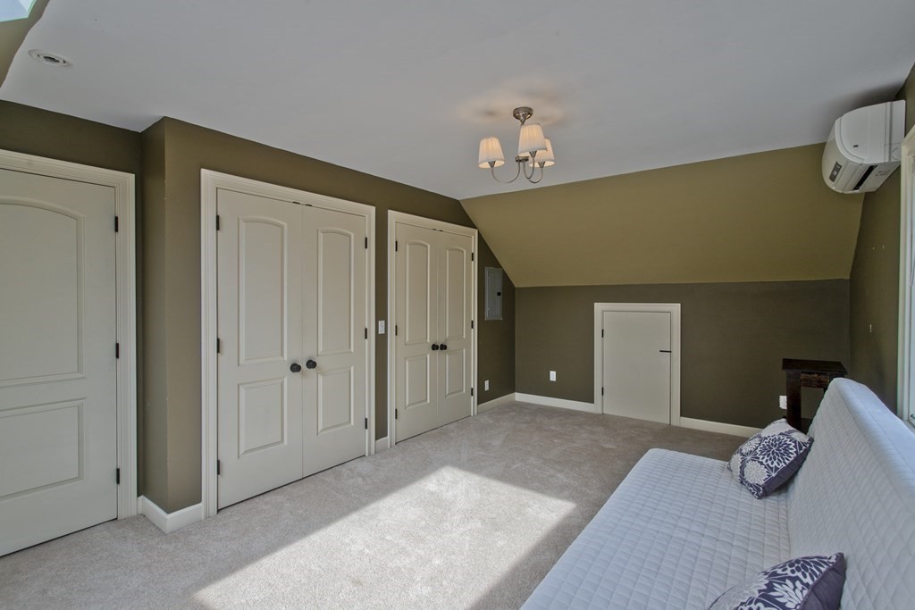 176 Dunn Road Longmeadow, MA 01106 - Photo 29 of 42 Gallery Image 29