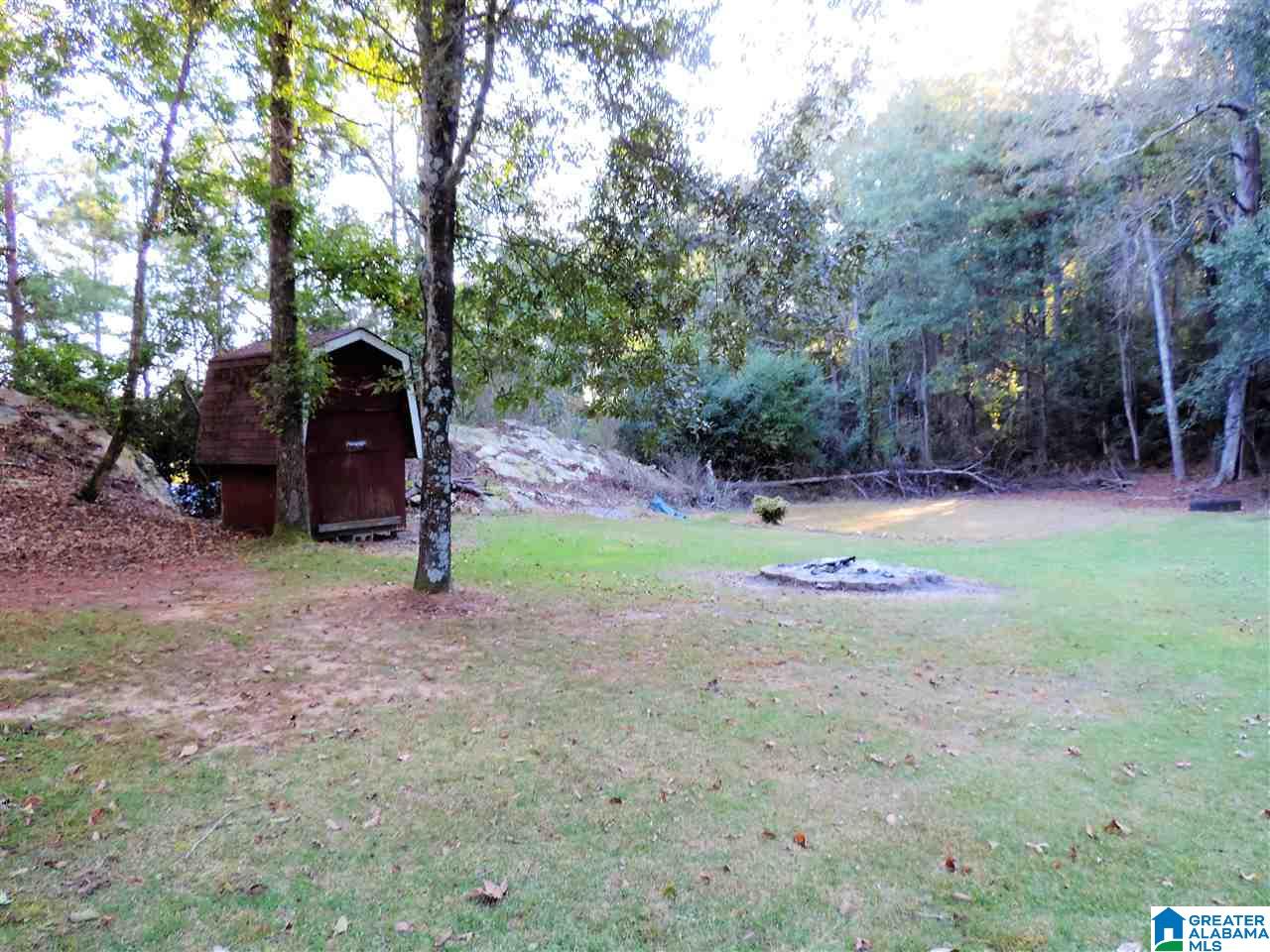 386 South Cemetery Road Blountsville, AL 35031 - Photo 7 of 35