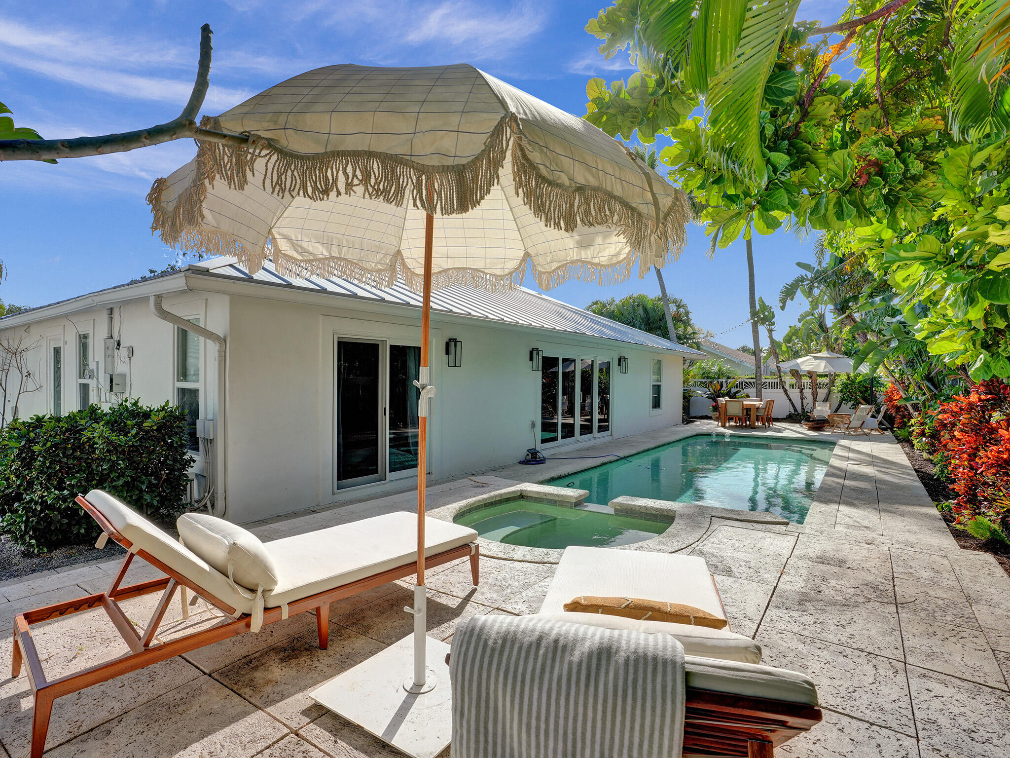 621 Enfield Road Delray Beach, FL 33444 - Photo 2 of 31 Pool & Spa