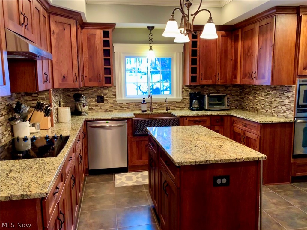 16120 Ravenna Road Burton, OH 44021 - Photo 3 of 12