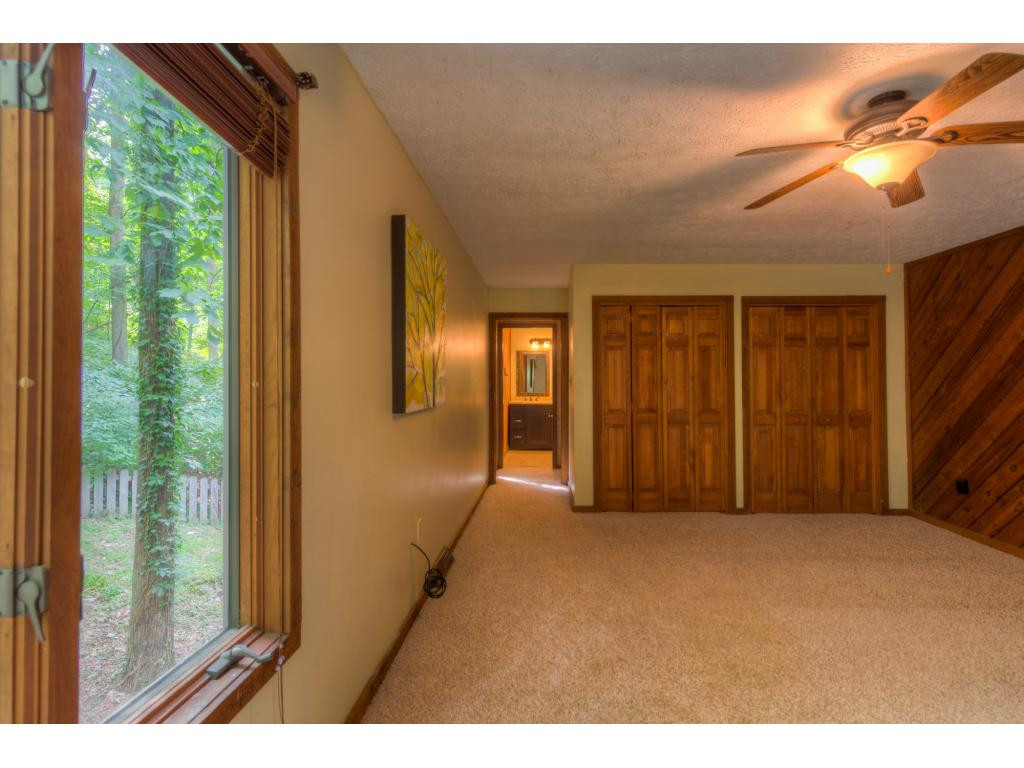 21469 Plantation Road Bristol, VA 24202 - Photo 15 of 24 Photo 15
