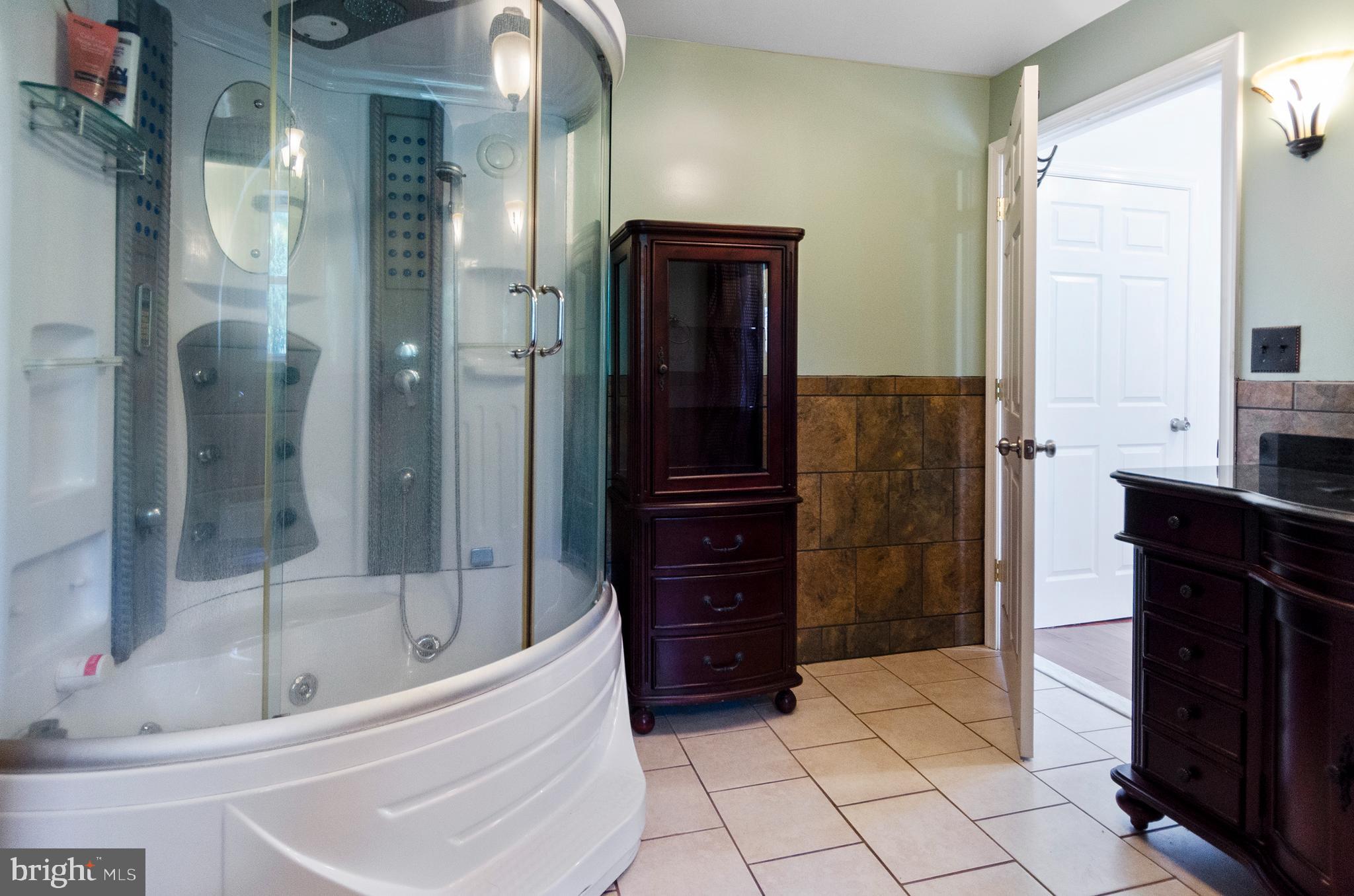 2730 Solomons Island Road Edgewater, MD 21037 - Photo 20 of 29 Gallery Image 20