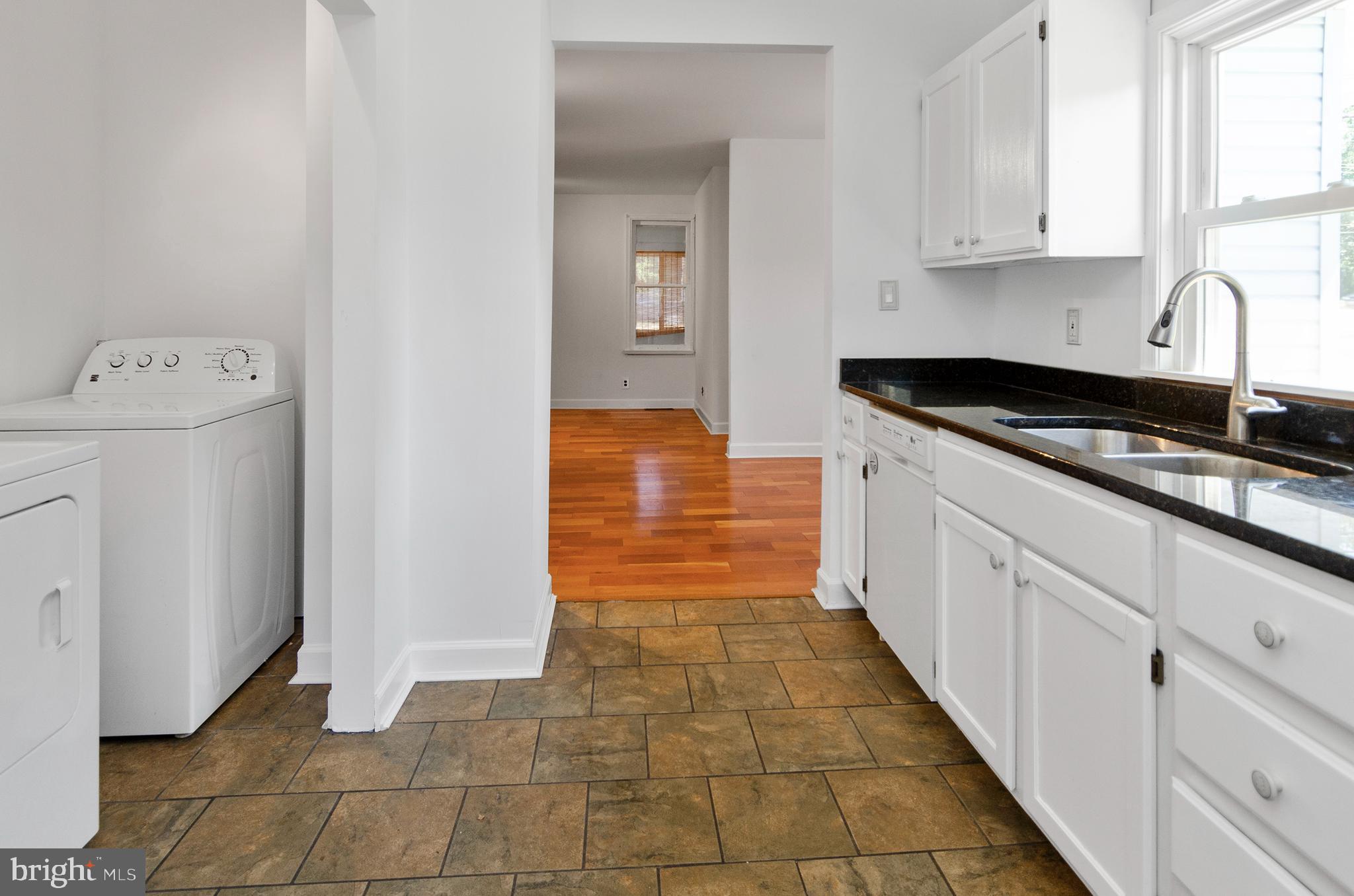 2730 Solomons Island Road Edgewater, MD 21037 - Photo 10 of 29 Gallery Image 10