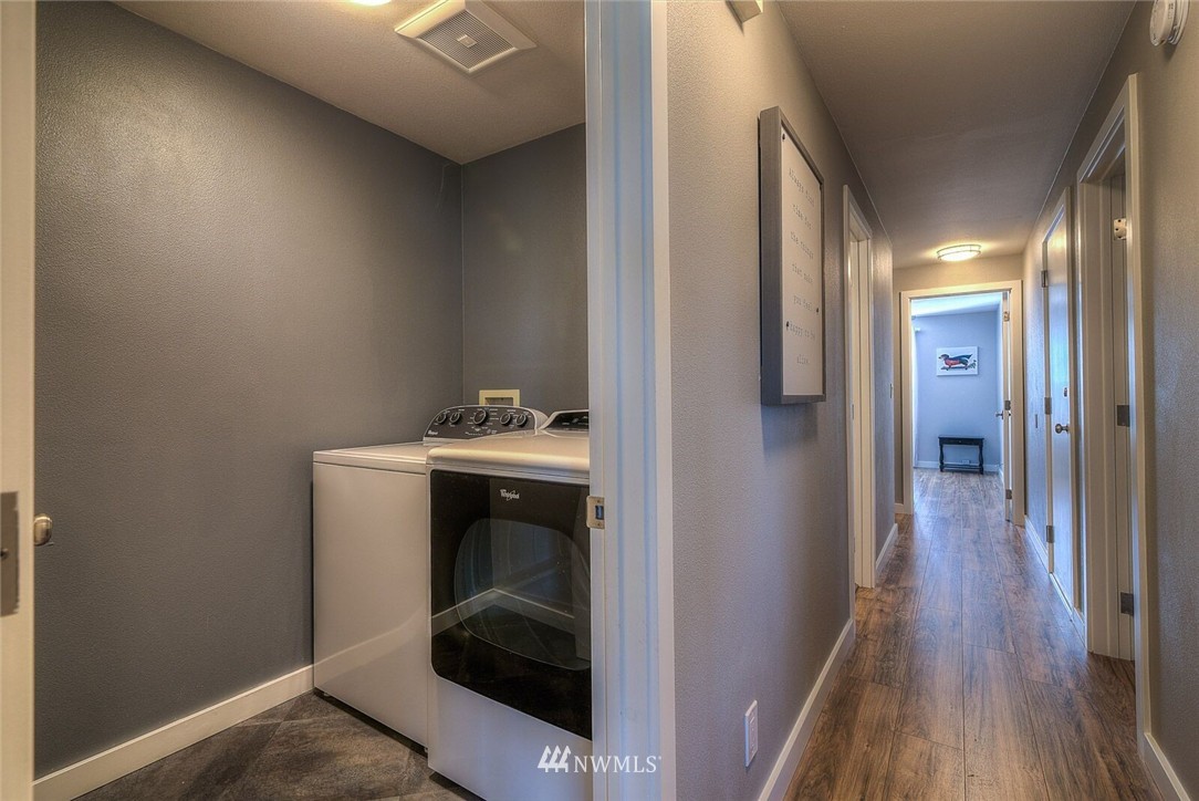 37320 Buck Road Northeast Hansville, WA 98340 - Photo 10 of 21 Gallery Image 10