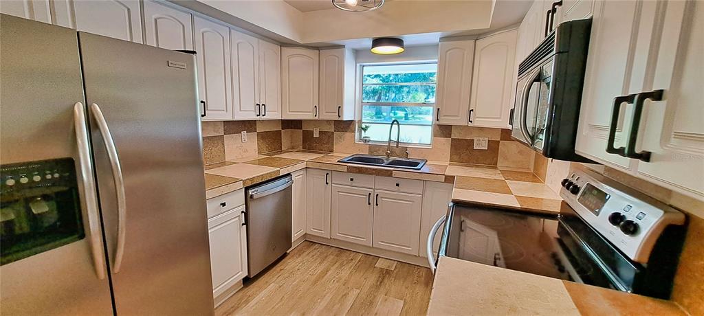 3017 Bay Lake Road Orlando, FL 32808 - Photo 9 of 36 Gallery Image 9