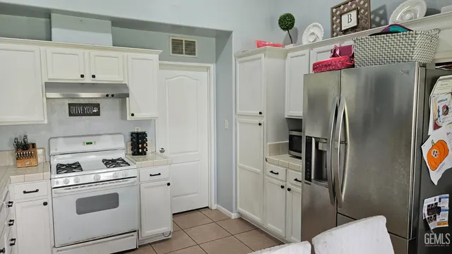 $347,500 | Undisclosed Address, Bakersfield, CA 93307