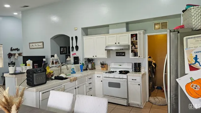 $347,500 | Undisclosed Address, Bakersfield, CA 93307