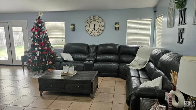 $347,500 | Undisclosed Address, Bakersfield, CA 93307