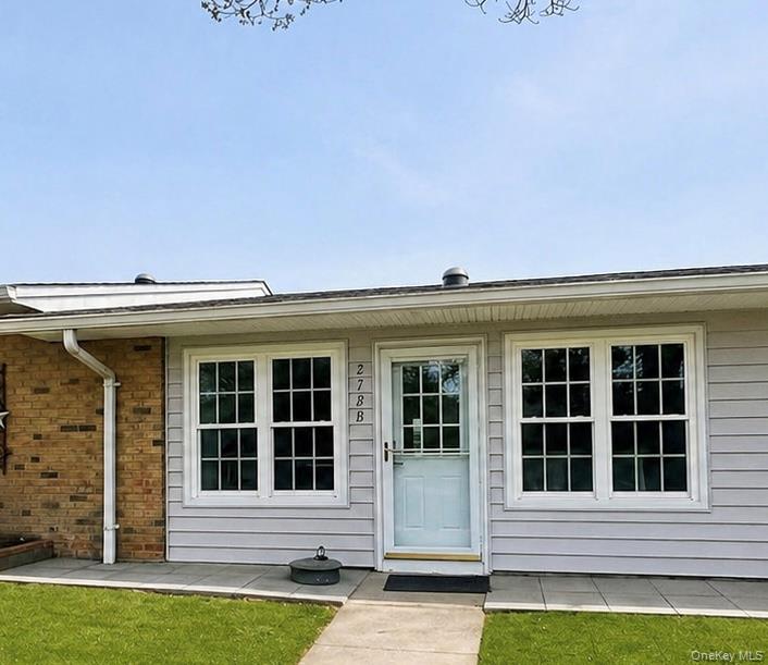 278 Berwick Court, Unit B Ridge, NY 11961 - Photo 1 of 1 Gallery Image 1