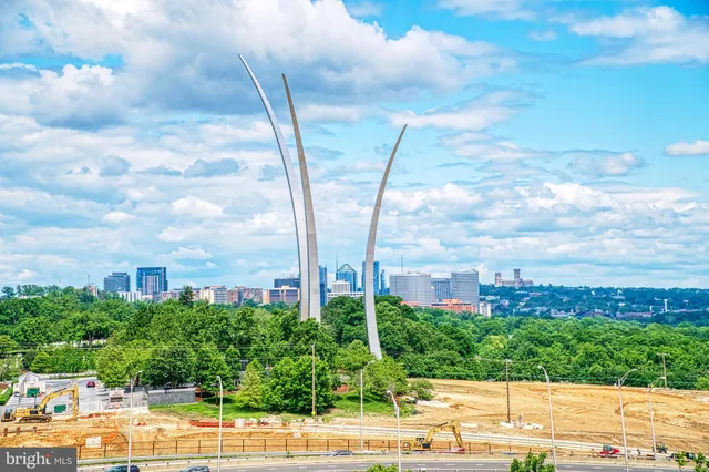 $5,800 | 1101 South Arlington Ridge Road, Unit 216, Arlington, VA 22202