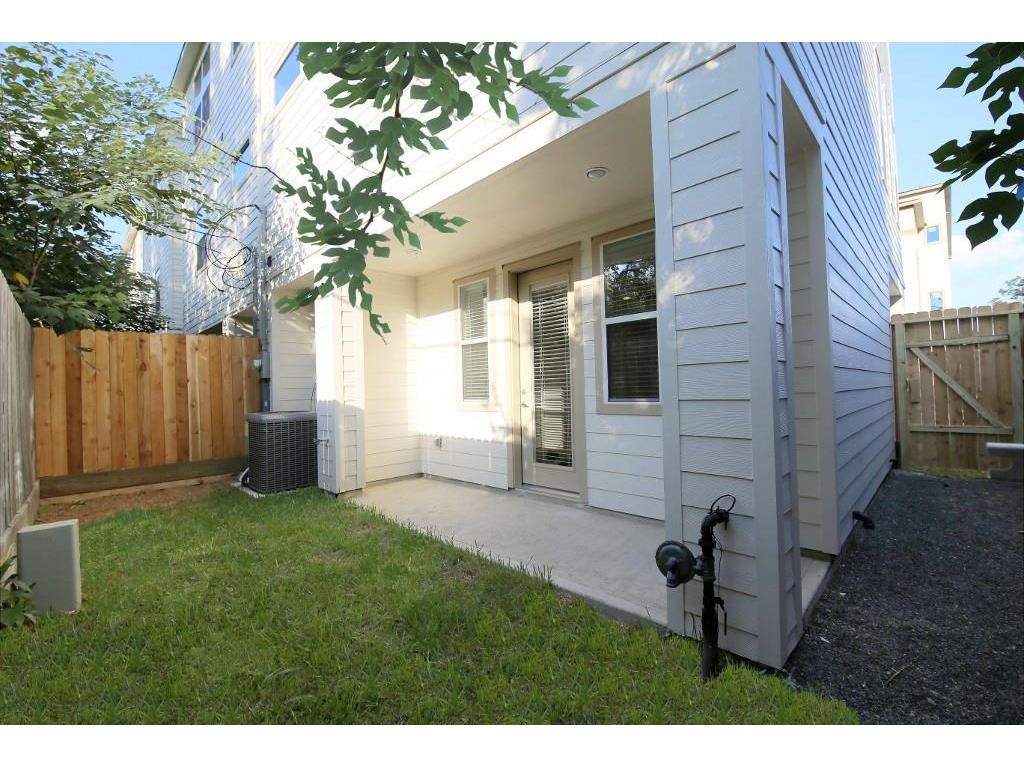 1203 Cedarpost Tree Springs Place Houston, TX 77055 - Photo 15 of 16