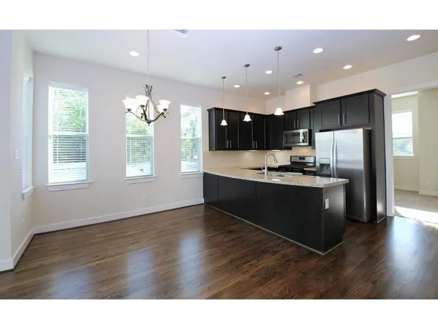 $2,350 | 1203 Cedarpost Tree Springs Place, Houston, TX 77055