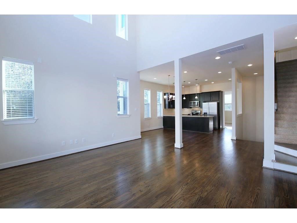 1203 Cedarpost Tree Springs Place Houston, TX 77055 - Photo 7 of 16