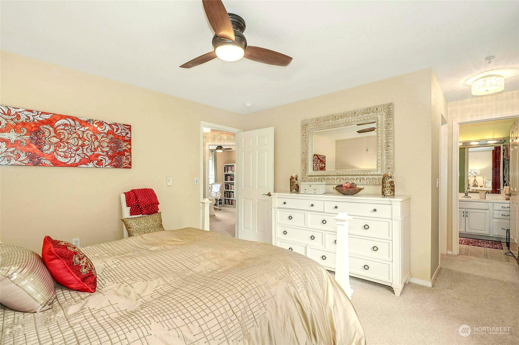 14335 Simonds Road Northeast, Unit B305 Kirkland, WA 98034 - Photo 15 of 22 Gallery Image 15