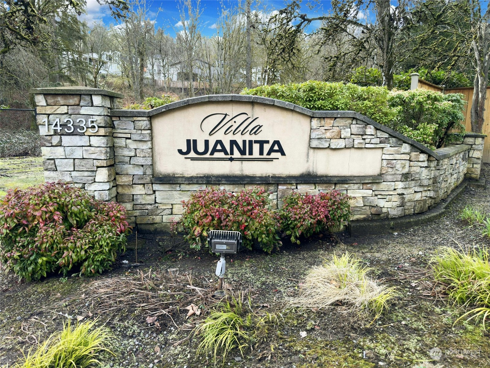 14335 Simonds Road Northeast, Unit B305 Kirkland, WA 98034 - Photo 22 of 22 Gallery Image 22