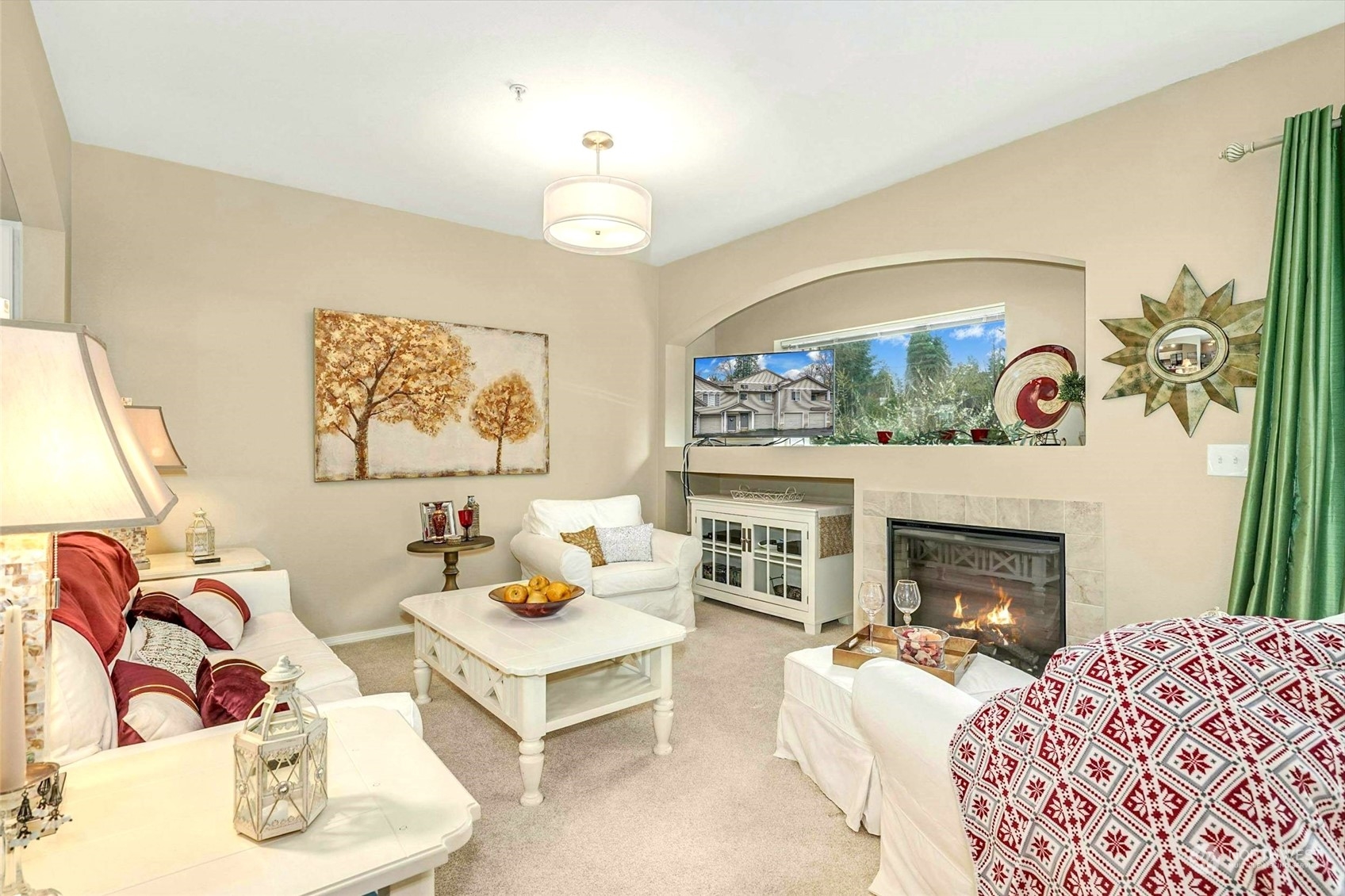 14335 Simonds Road Northeast, Unit B305 Kirkland, WA 98034 - Photo 4 of 22 Gallery Image 4