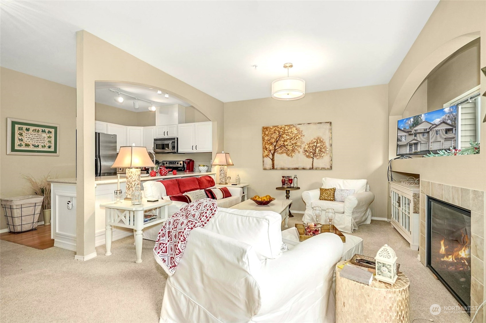 14335 Simonds Road Northeast, Unit B305 Kirkland, WA 98034 - Photo 6 of 22 Gallery Image 6