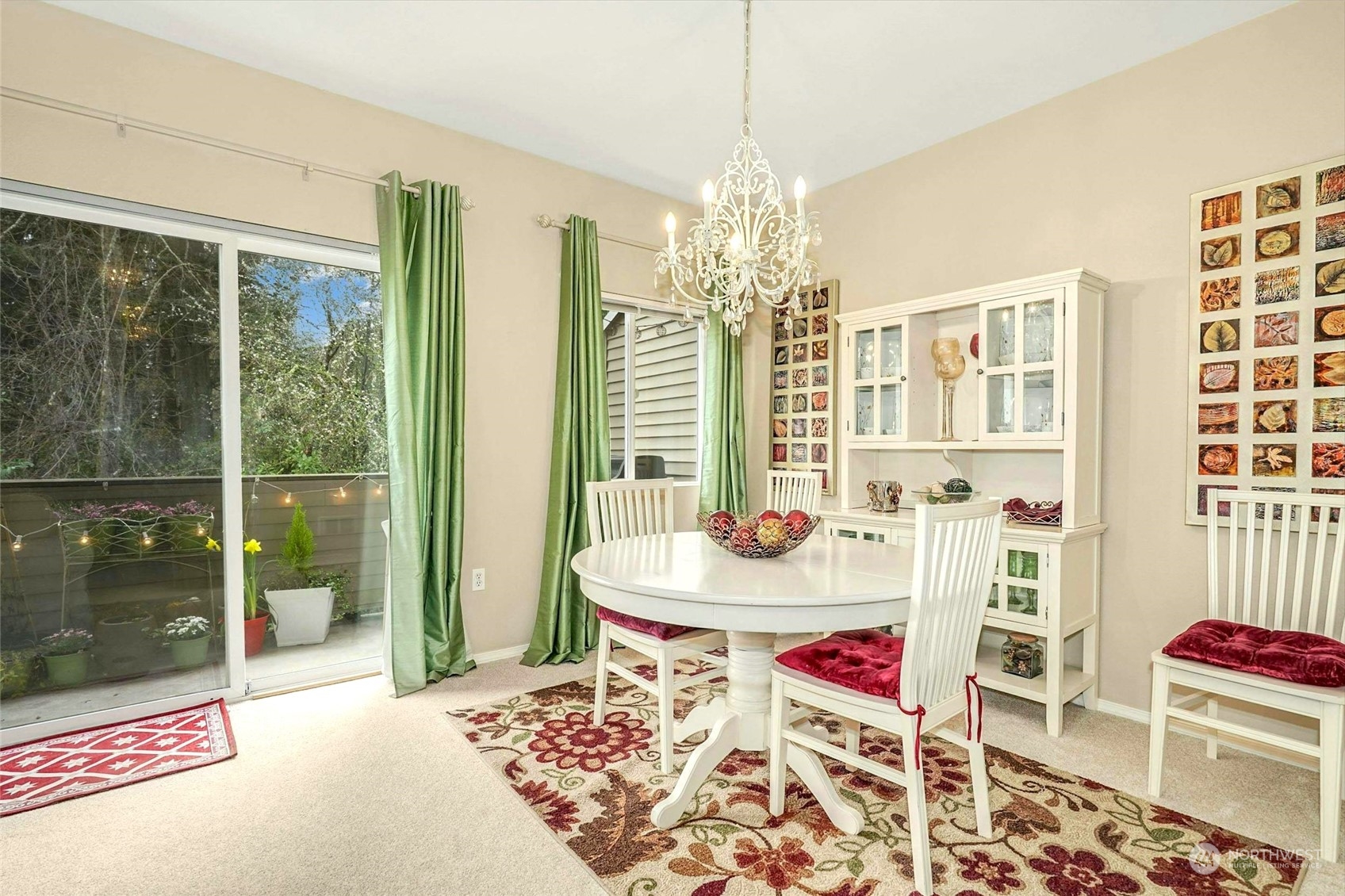 14335 Simonds Road Northeast, Unit B305 Kirkland, WA 98034 - Photo 7 of 22 Gallery Image 7