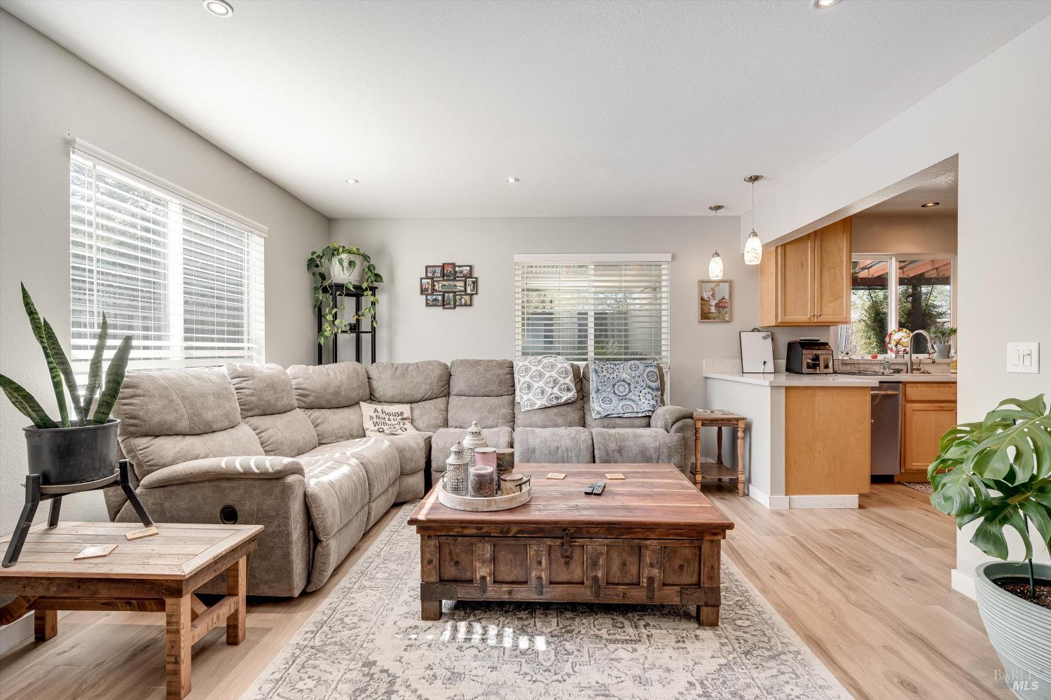532 Walten Way Windsor, CA 95492 - Photo 20 of 65 a living room with furniture and a large window