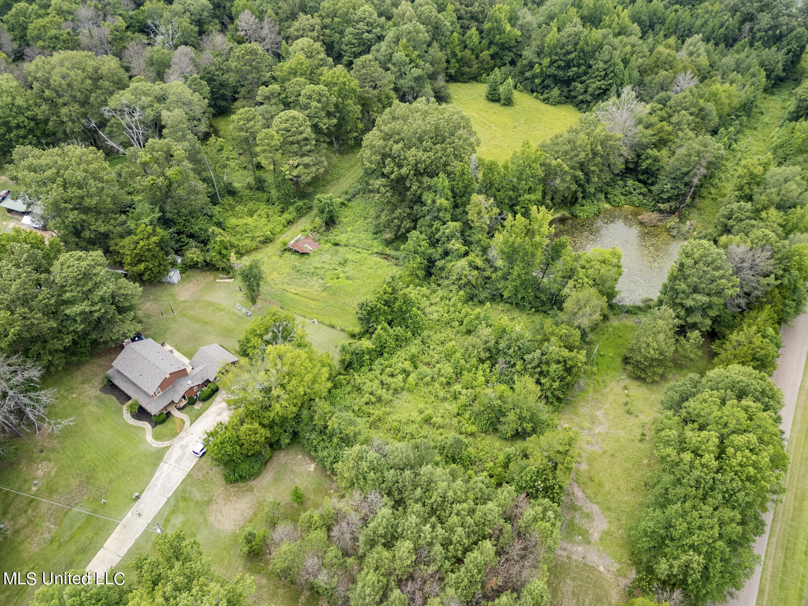 1303 Big Creek Road Raymond, MS 39154 - Photo 31 of 46 1303 Big Creek Drone final-3