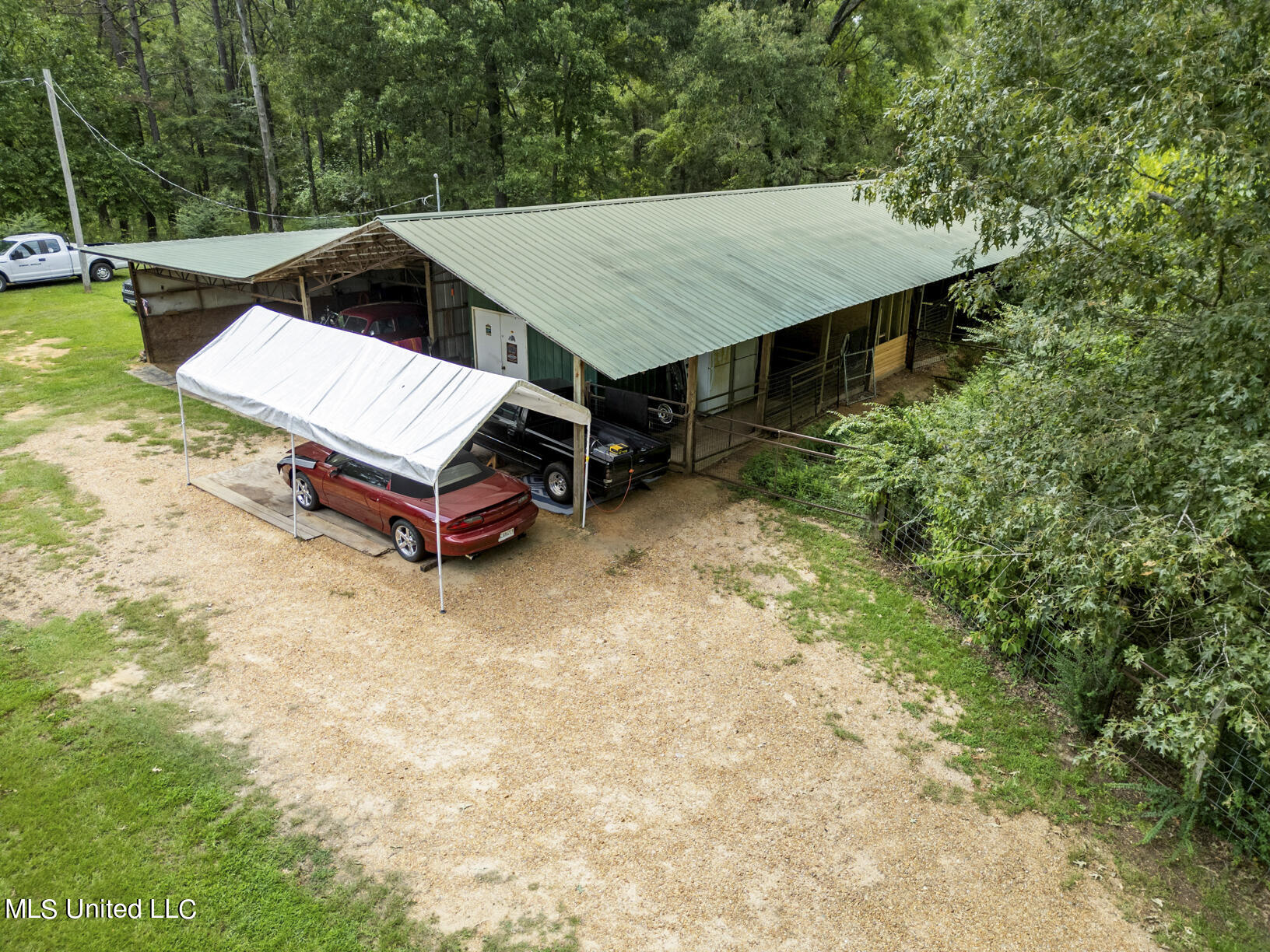 1303 Big Creek Road Raymond, MS 39154 - Photo 42 of 46 1303 Big Creek Drone final-11