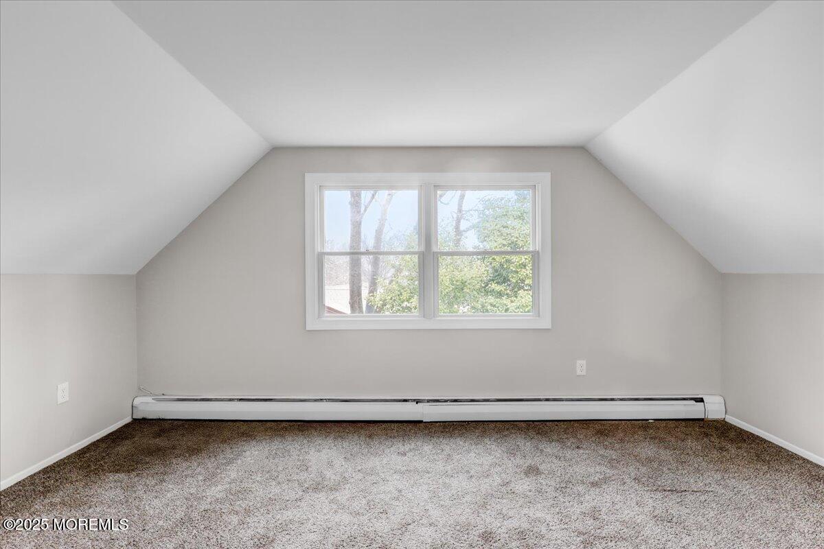 97 Irongate Lane Aberdeen, NJ 07747 - Photo 23 of 29 24-Bedroom