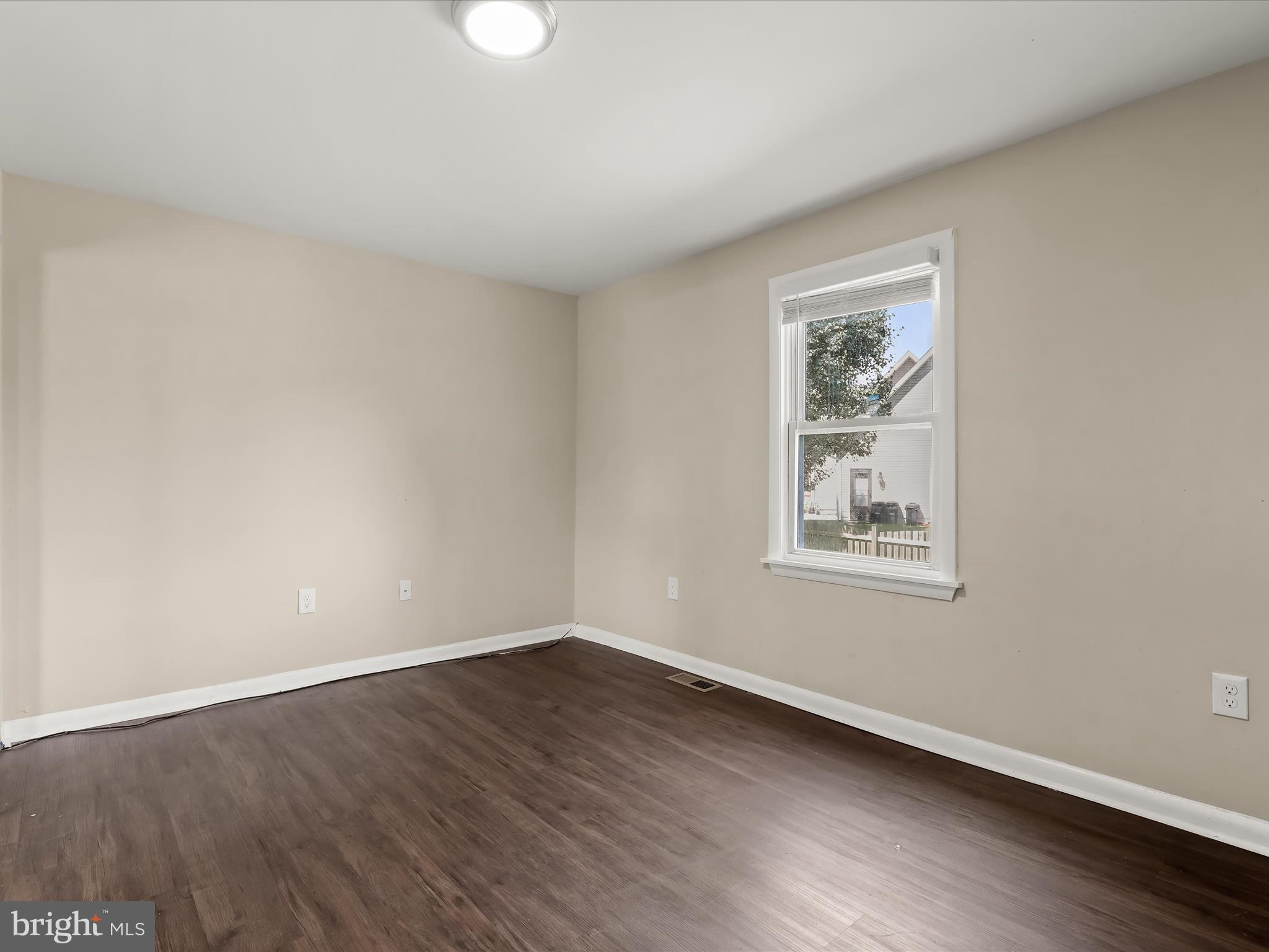347 Loreley Road White Marsh, MD 21162 - Photo 25 of 41 Bedroom