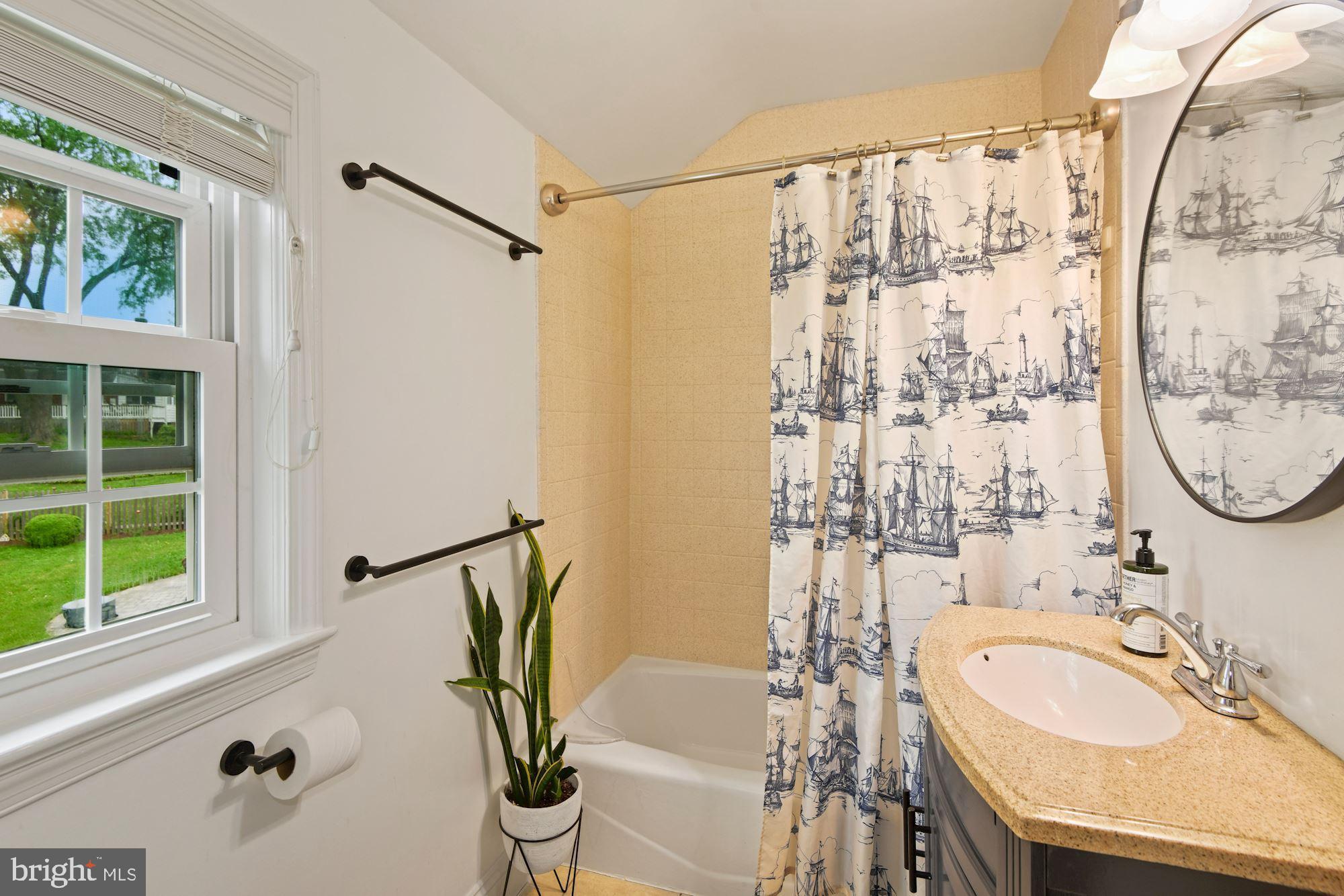 2100 Plyers Mill Road Silver Spring, MD 20902 - Photo 23 of 34 Upper Level Full Bathroom