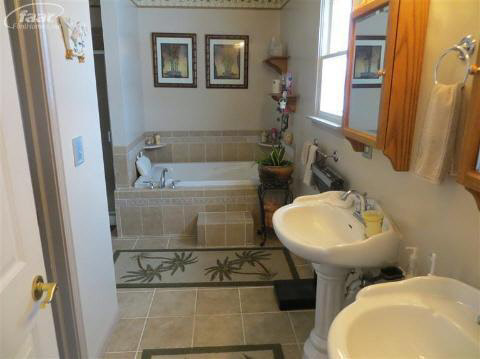11191 Ray Road Gaines, MI 48436 - Photo 24 of 31 20326901-23.JPG
