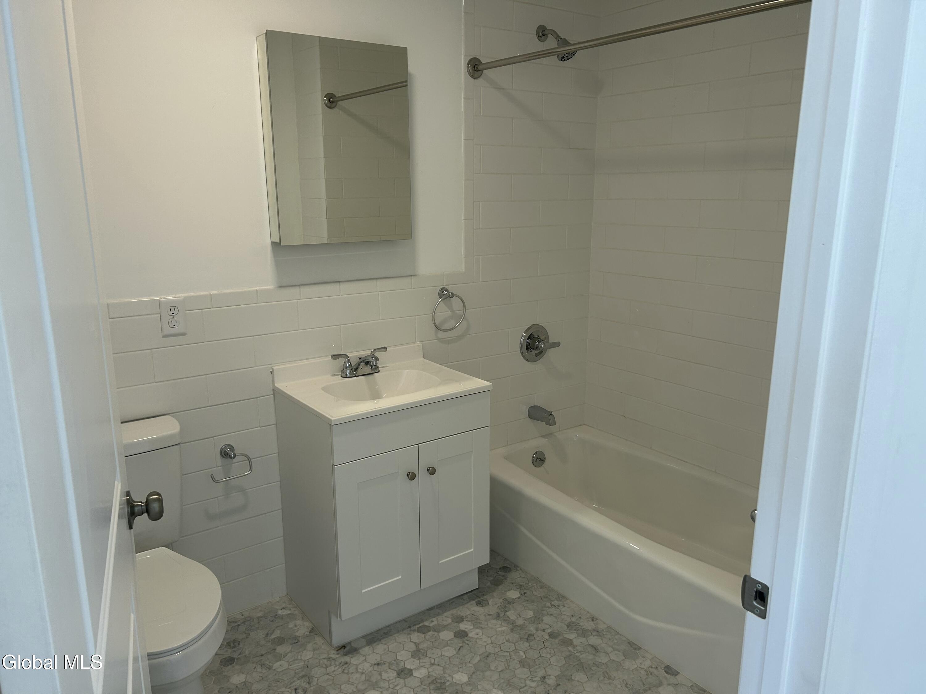 155 River Street, Unit 3D Troy, NY 12180 - Photo 17 of 19 3D Bathroom