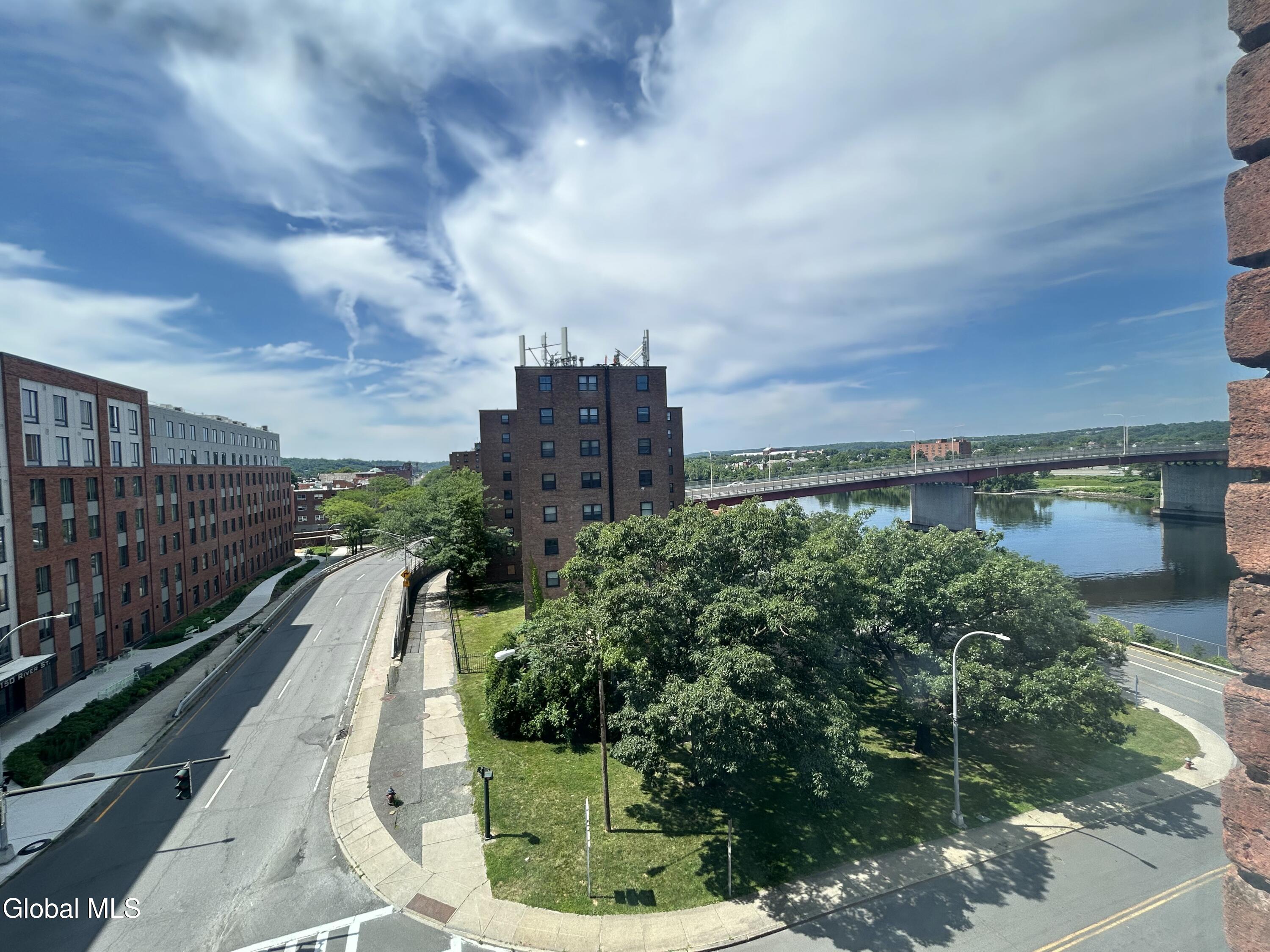 155 River Street, Unit 3D Troy, NY 12180 - Photo 5 of 19 3D Bedroom 1 View (Right)