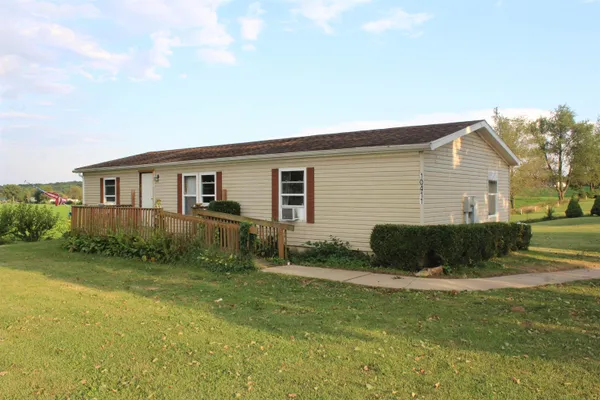 $174,900 | 10411 Highway 20, Angola, IN 46703