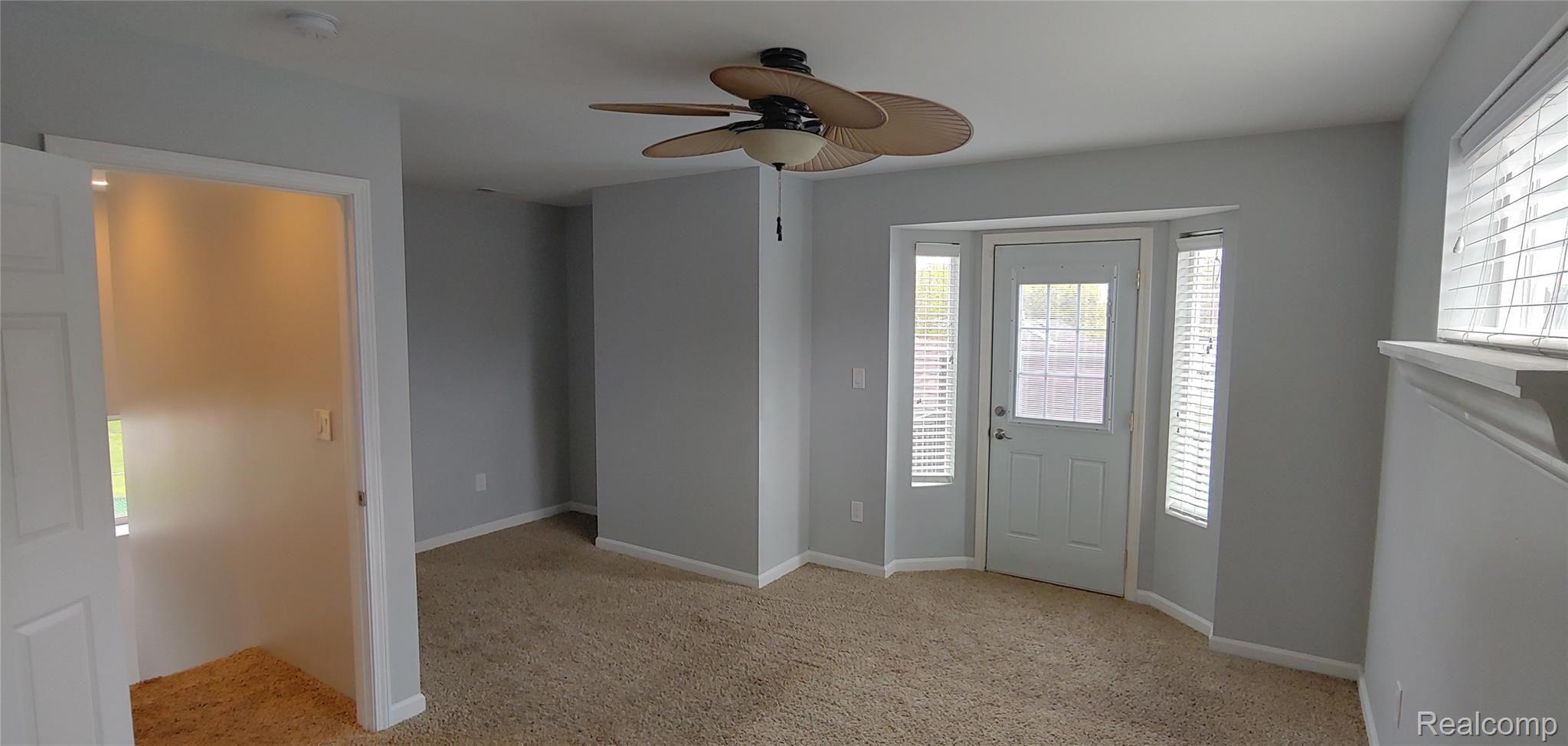 17528 Reed Street Melvindale, MI 48122 - Photo 17 of 30 master berdroom.jpg