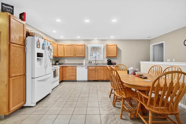 $324,900 | 2415 Scott Road, Parma, MI 49269