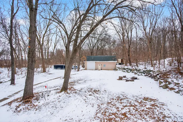 $324,900 | 2415 Scott Road, Parma, MI 49269