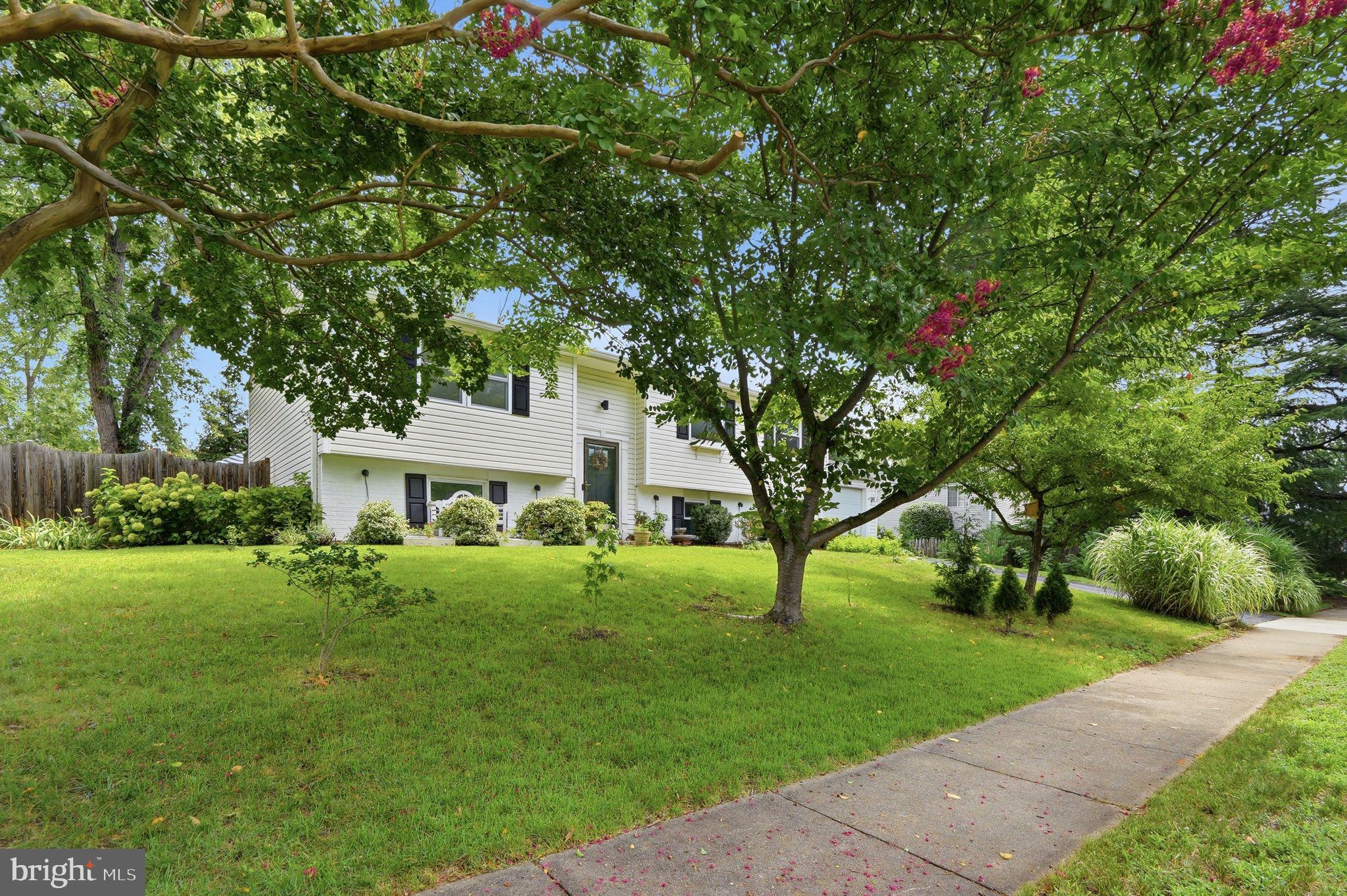 7021 Bedrock Road Alexandria, VA 22306 - Photo 2 of 40 Professionally Landscaped .20 Acre Lot