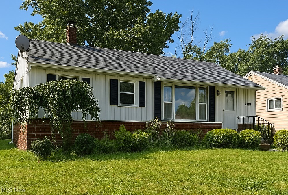 20682 Centuryway Road Maple Heights, OH 44137 - Photo 1 of 16 Gallery Image 1