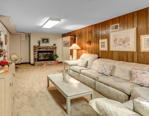 10 Bowser Road Lexington, MA 02420 - Photo 27 of 30 Gallery Image 27