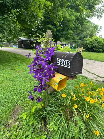 $325,000 | 5808 East County Road 150 North, Avon, IN 46123