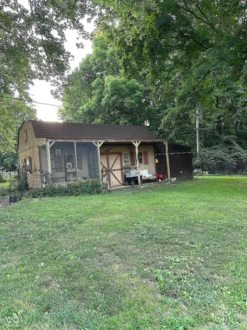 $325,000 | 5808 East County Road 150 North, Avon, IN 46123