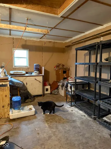 $325,000 | 5808 East County Road 150 North, Avon, IN 46123