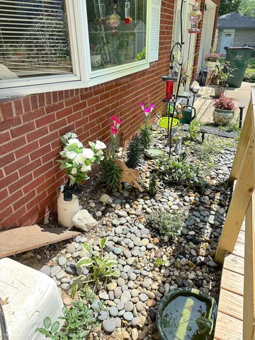 $325,000 | 5808 East County Road 150 North, Avon, IN 46123