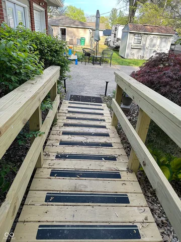 $325,000 | 5808 East County Road 150 North, Avon, IN 46123