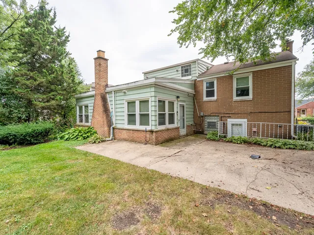 $419,900 | 465 South Elizabeth Street, Lombard, IL 60148