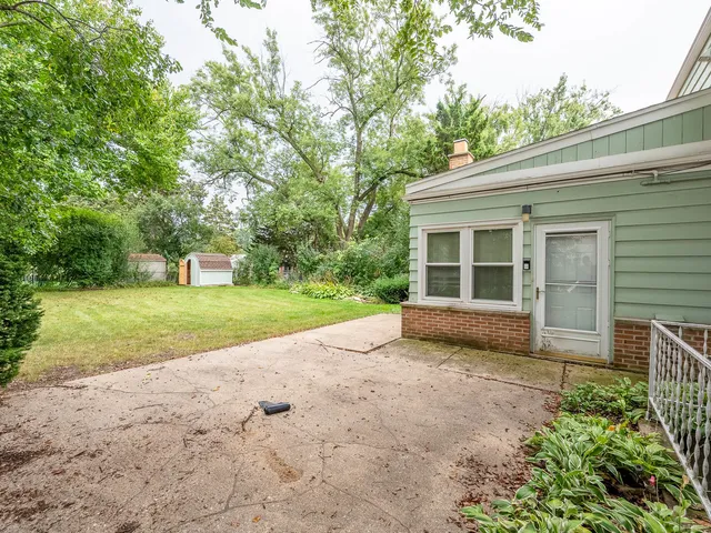 $419,900 | 465 South Elizabeth Street, Lombard, IL 60148