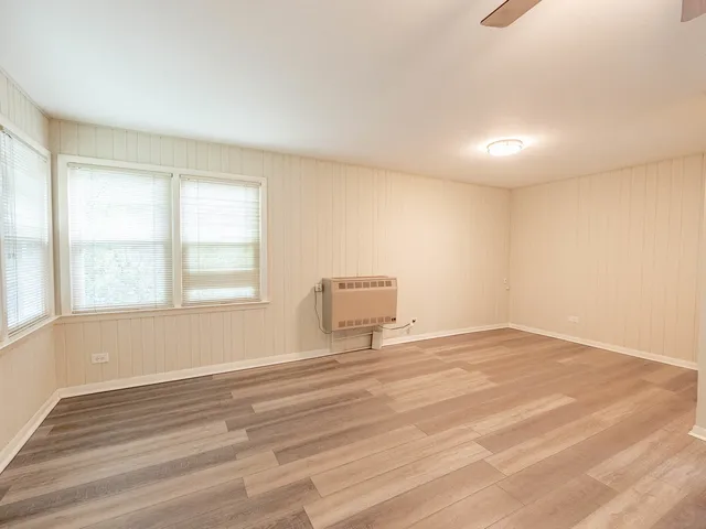 $419,900 | 465 South Elizabeth Street, Lombard, IL 60148