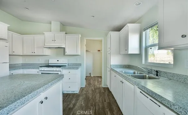 $3,000 | 26201 Highway 74, Perris, CA 92570