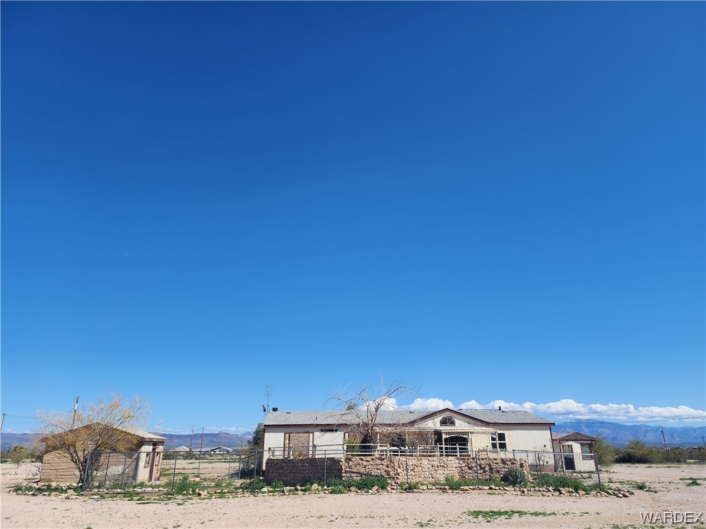 2756 Papago Road Golden Valley, AZ 86413 - Photo 1 of 14 Gallery Image 1