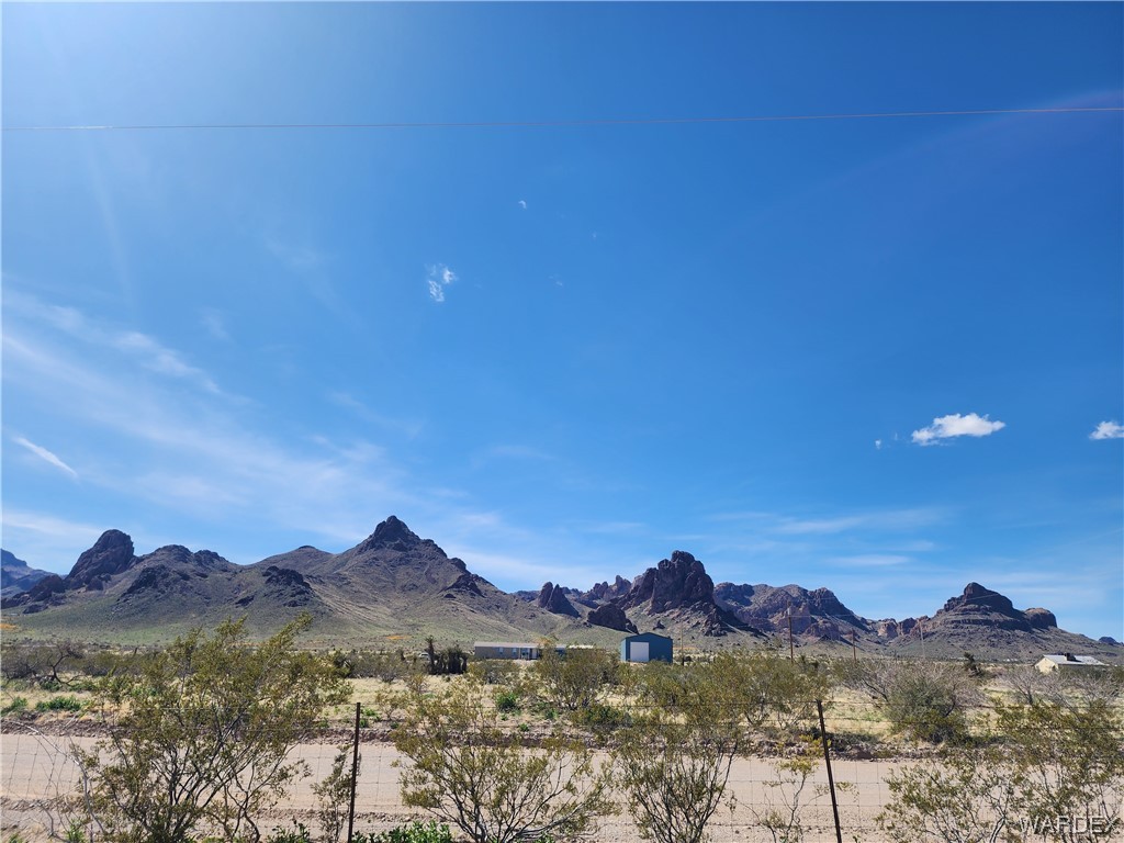 2756 Papago Road Golden Valley, AZ 86413 - Photo 13 of 14 Gallery Image 13