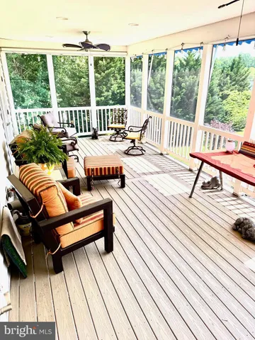 $799,900 | 465 Sablewood Drive, Huntingtown, MD 20639